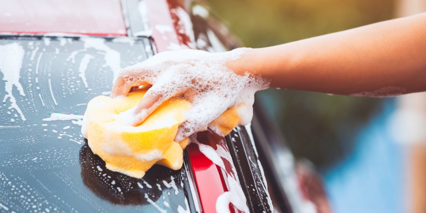 How To Get Water Spots Off Car Windows: Sound Breeze!